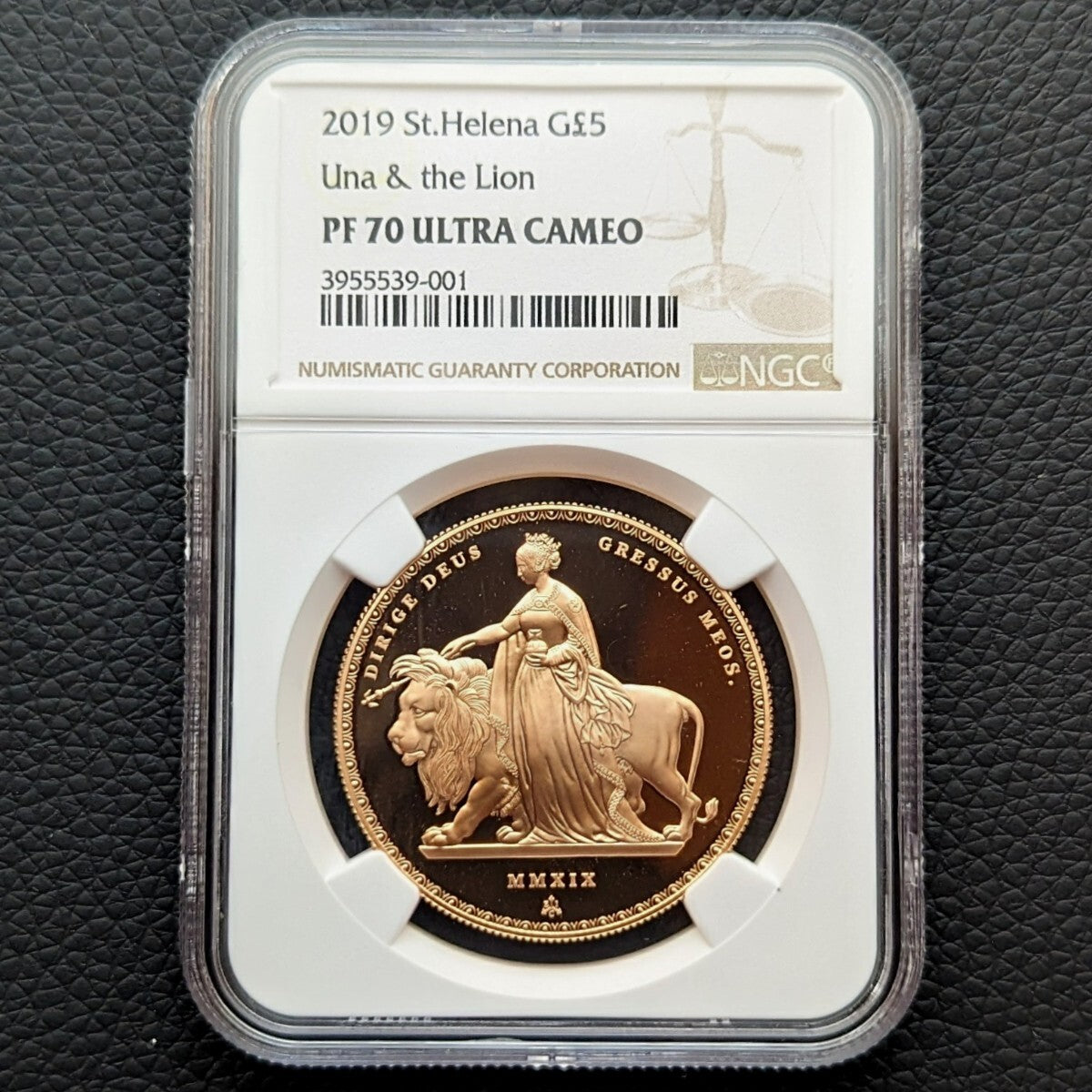 金貨【最高鑑定 2019年 ウナとライオン NGC PF70UC 鑑定 金貨】セントヘレナ 5ポンド 5ソブリン エリザベス2世 Una&the Lion