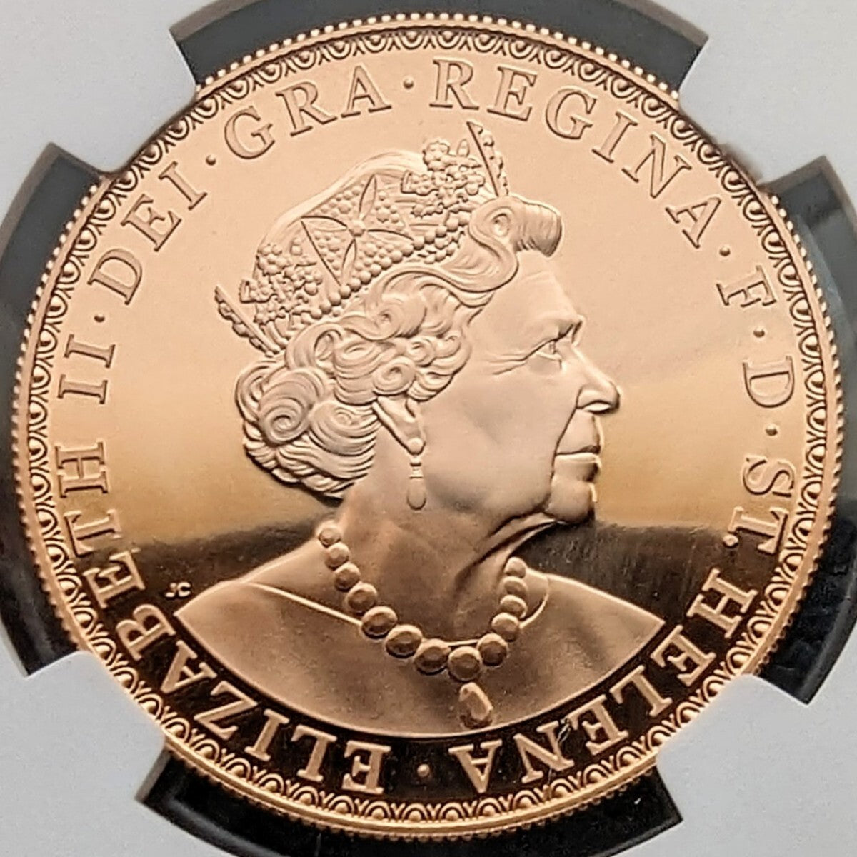 金貨【最高鑑定 2019年 ウナとライオン NGC PF70UC 鑑定 金貨】セントヘレナ 5ポンド 5ソブリン エリザベス2世 Una&the Lion