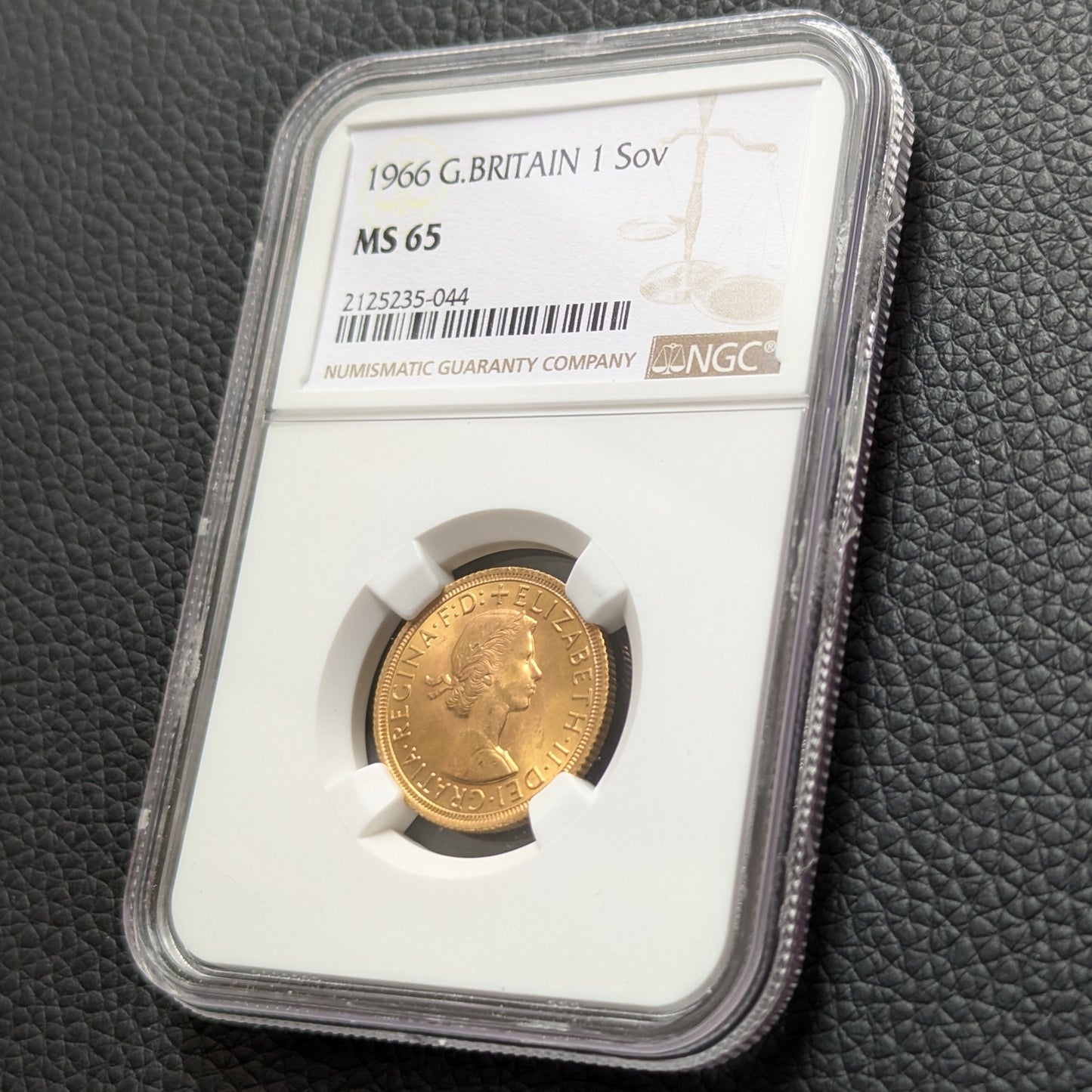 1966年 イギリス ヤングヤング エリザベス二世女王 1ソブリン金貨 1SOV ロイヤルミント 鑑定 NGC MS65 ゴールドコイン