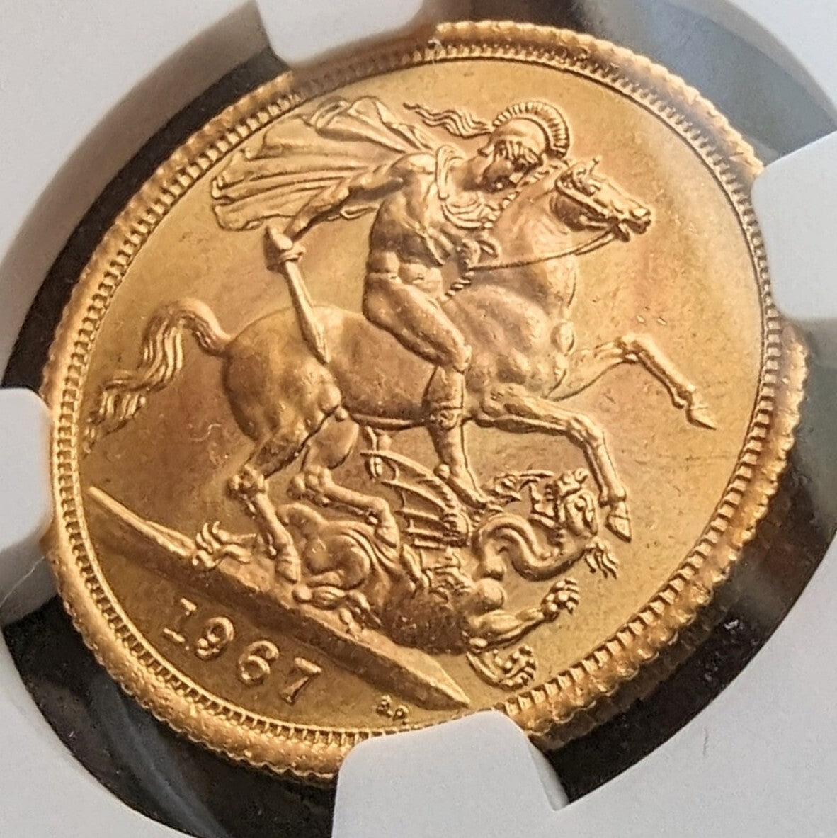 金貨 鑑定 1967年 イギリス ヤングヤング エリザベス二世女王 1ソブリン金貨 1SOV ロイヤルミント 鑑定 NGC MS64 ゴールドコイン