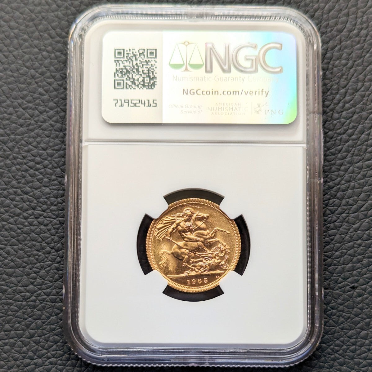 金貨 鑑定 1965年 イギリス ヤングヤング エリザベス二世女王 1ソブリン金貨 1SOV ロイヤルミント 鑑定 NGC MS64 ゴール –  アンティーク奈良